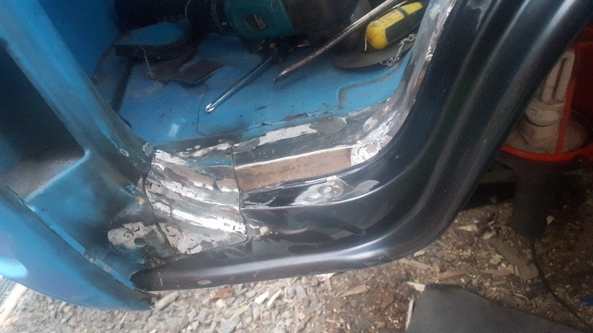 Bedford Rascal wheel arch repair