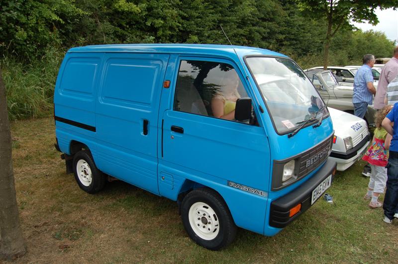 Waringstown Vintage Rally / Cavalcade 2010 - Bedford Rascal